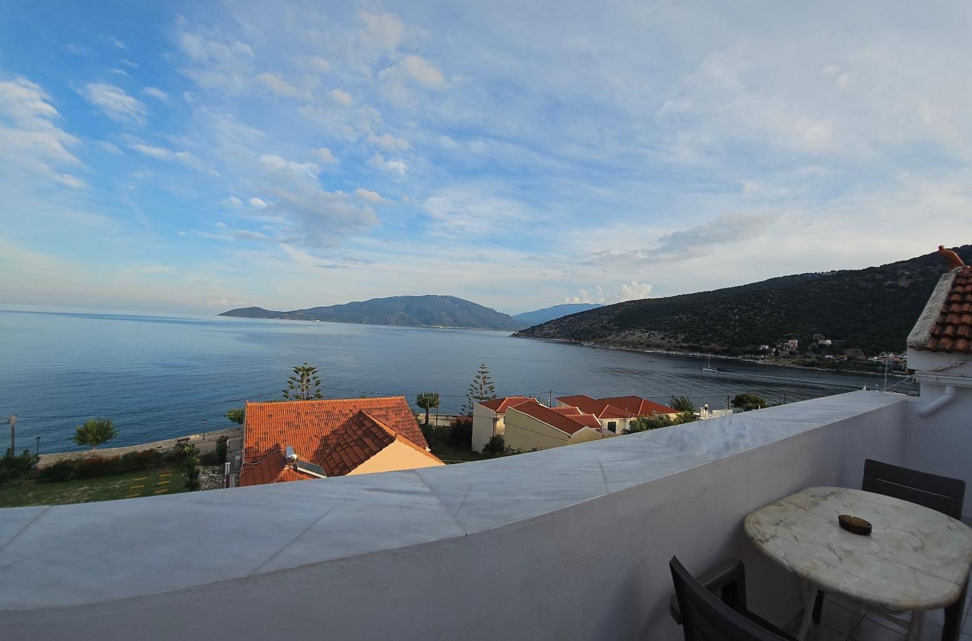 Mema'S Apartment Agia Efimia Værelse billede